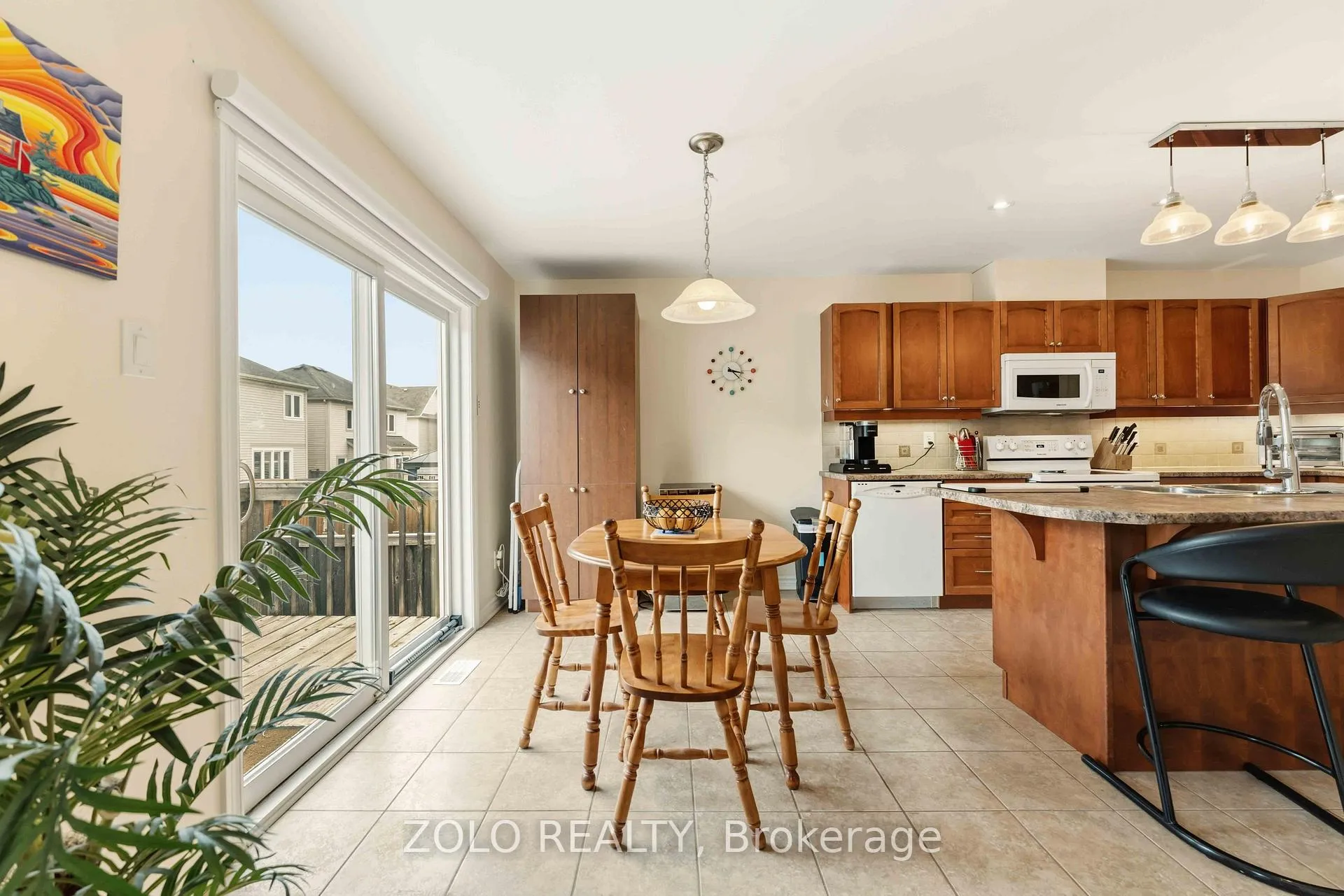 Photo 9 of 3566 Cambrian Road, Ottawa, Barrhaven - Half Moon Bay — HOMEH