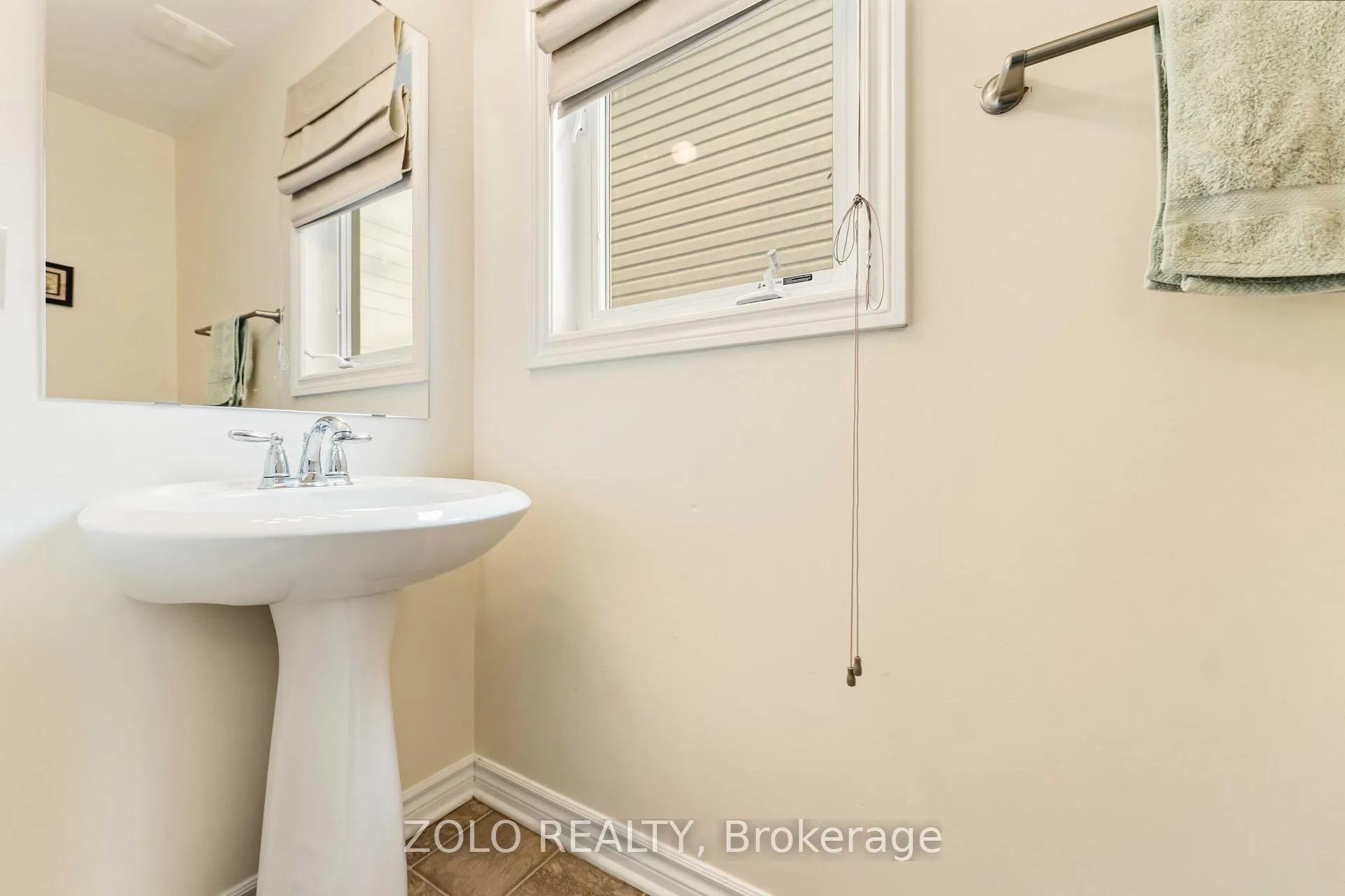 Photo 16 of 3566 Cambrian Road, Ottawa, Barrhaven - Half Moon Bay — HOMEH
