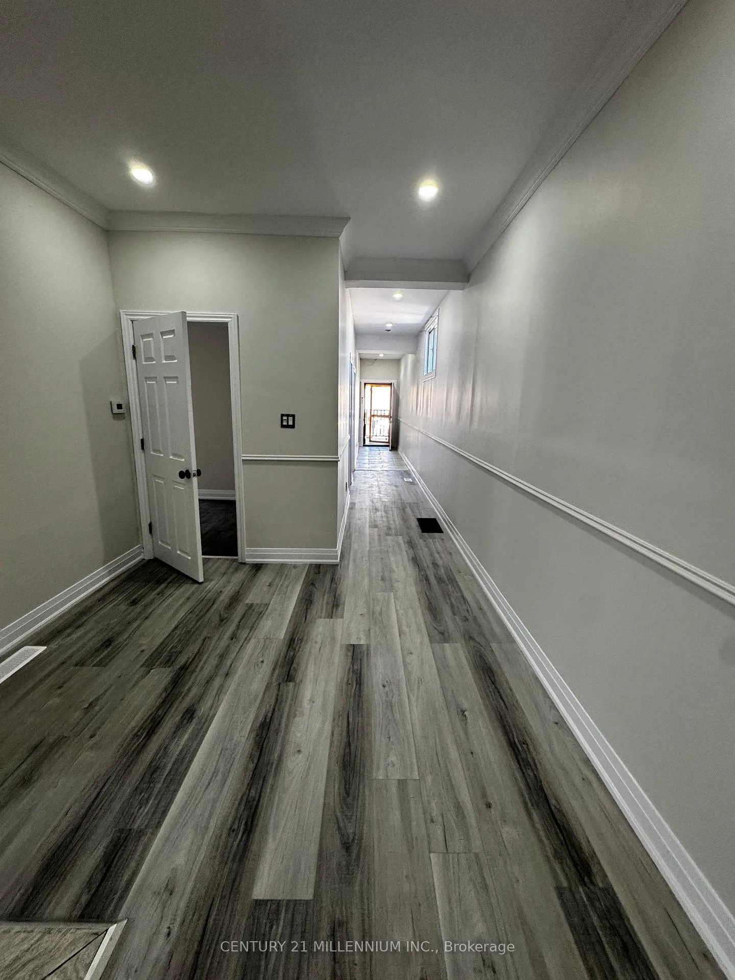 Photo 8 of Unit D, 99 Mill Street, Orangeville — HOMEH