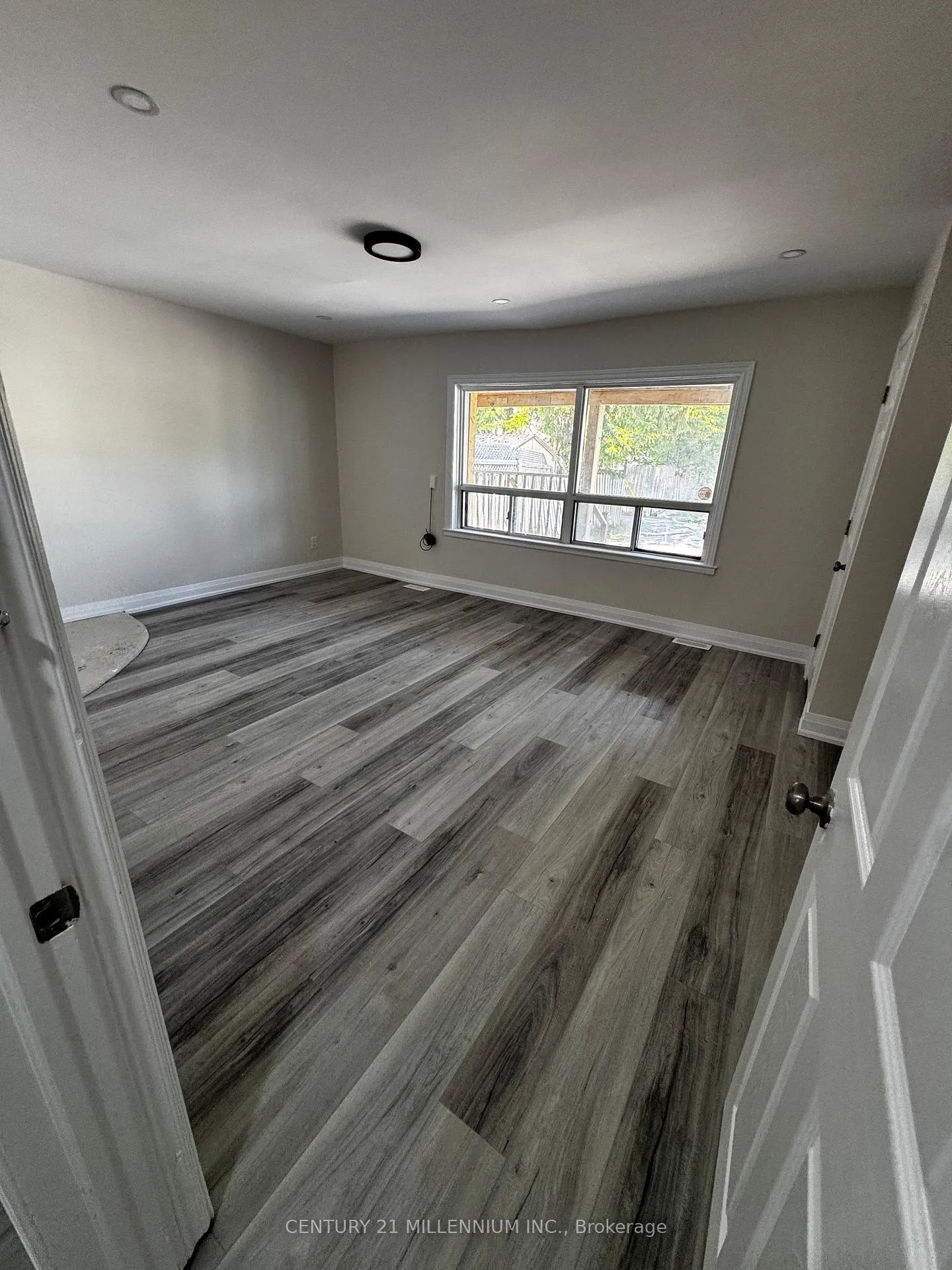 Photo 9 of Unit D, 99 Mill Street, Orangeville — HOMEH