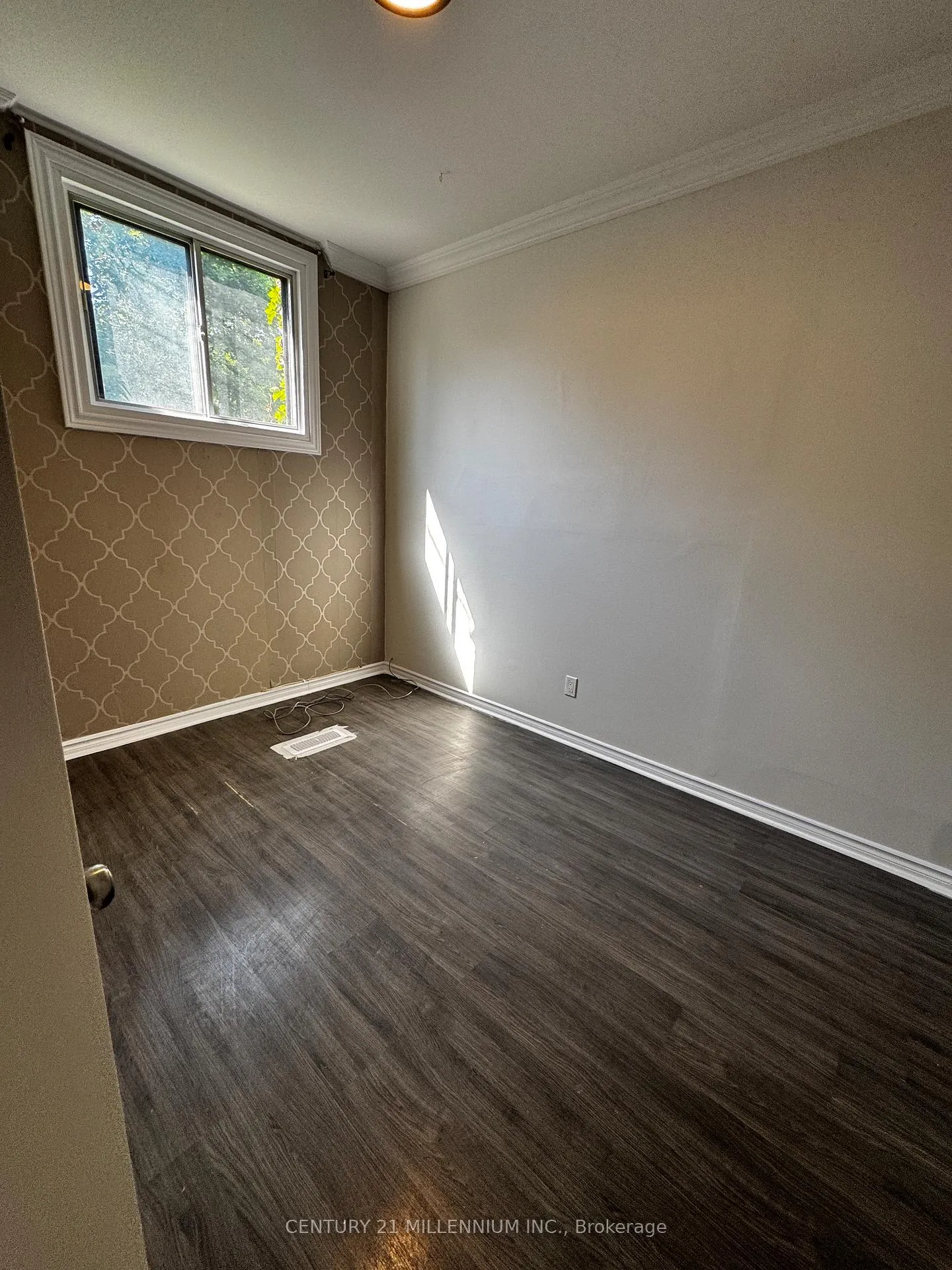 Photo 11 of Unit D, 99 Mill Street, Orangeville — HOMEH