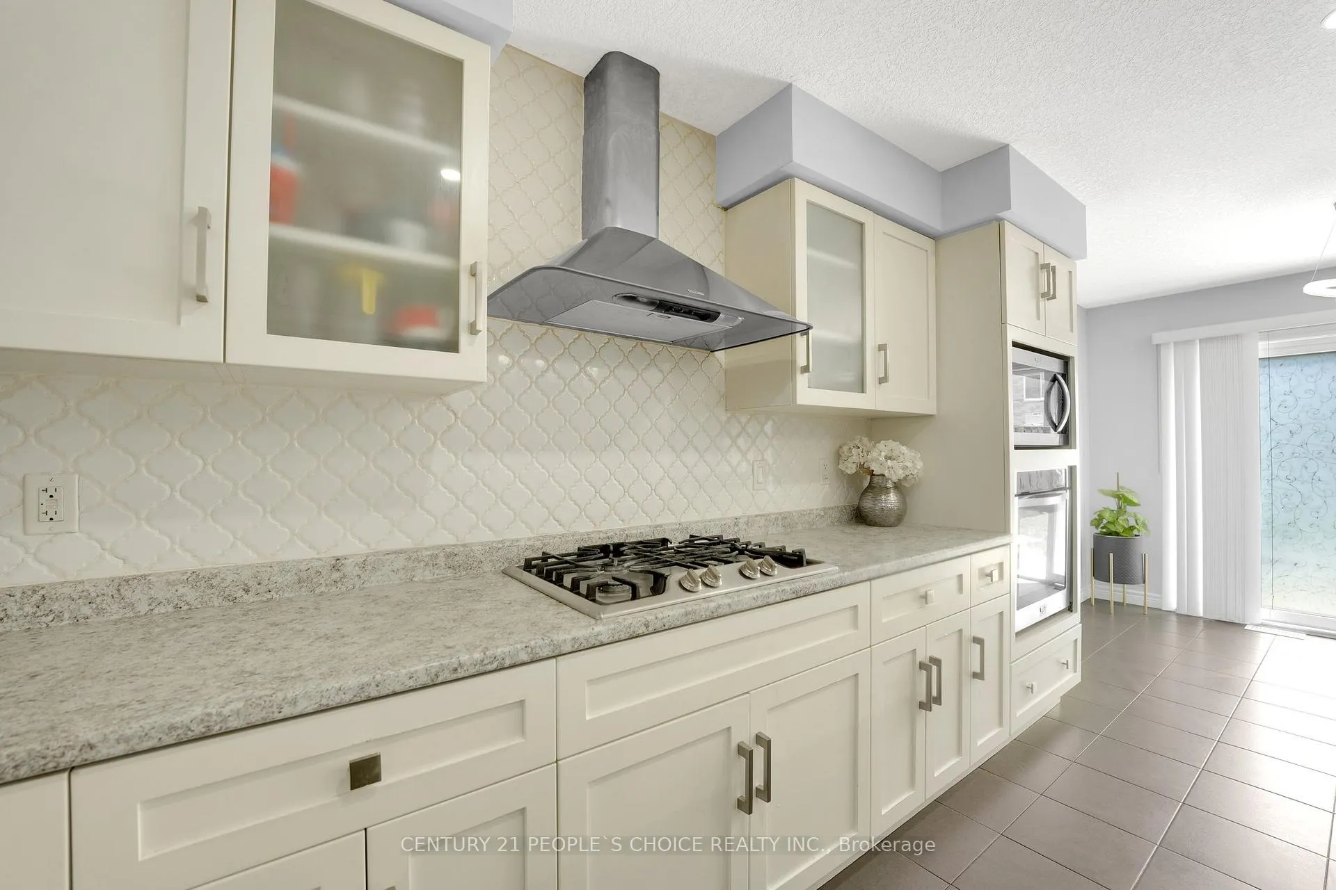 Photo 47 of 286 Macalister Boulevard, Guelph, Kortright East — HOMEH