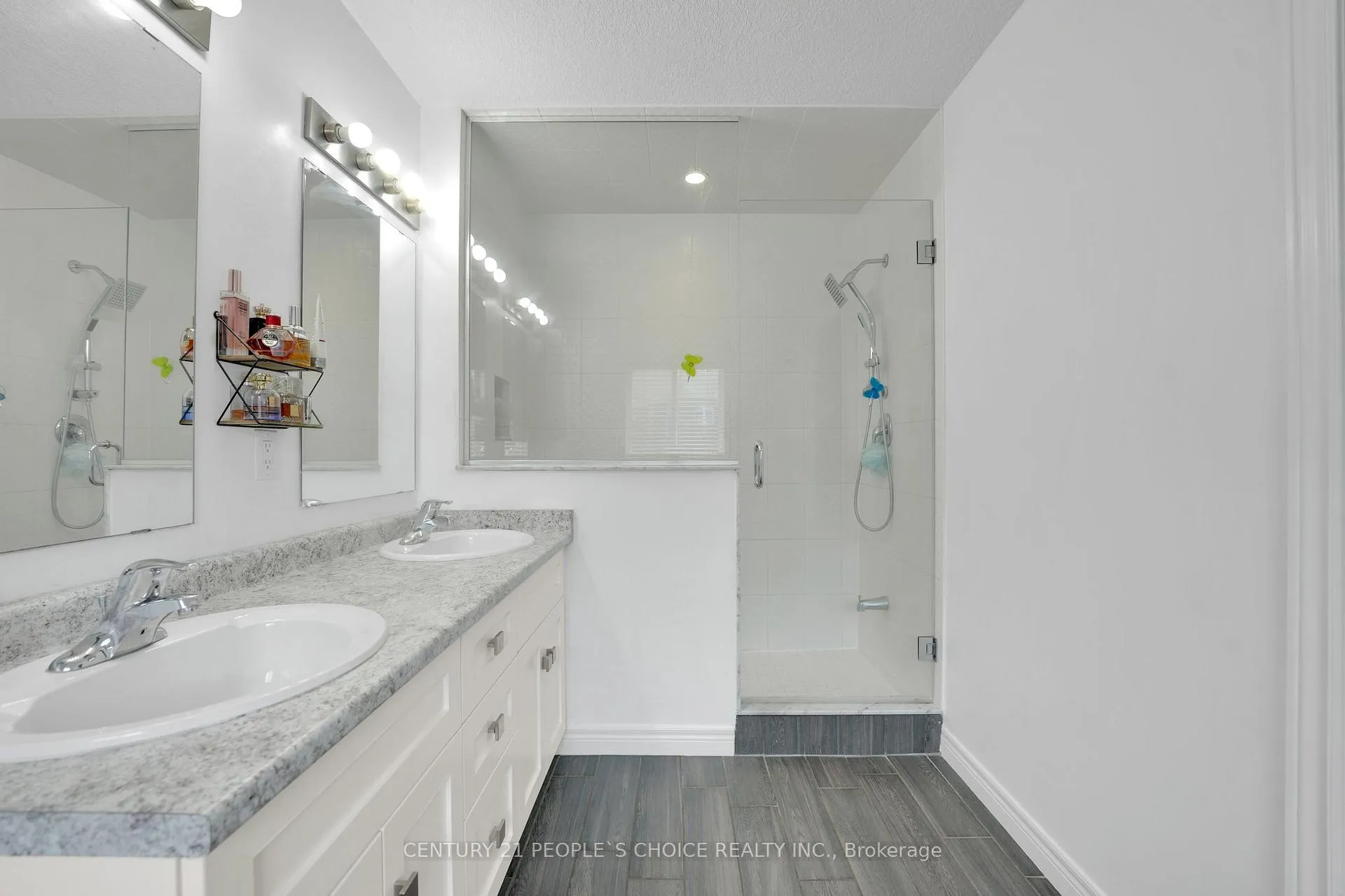 Photo 22 of 286 Macalister Boulevard, Guelph, Kortright East — HOMEH