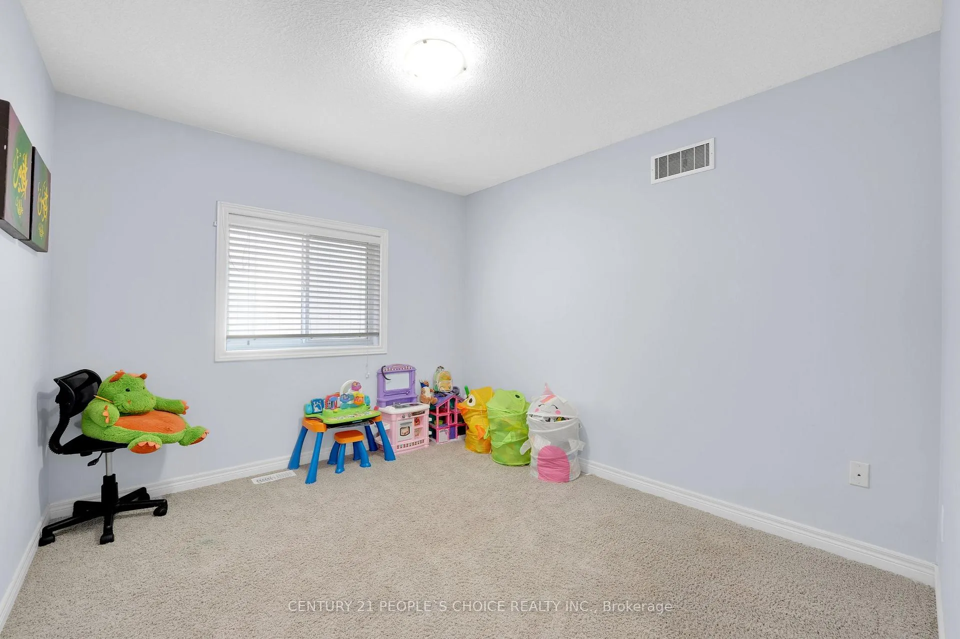 Photo 25 of 286 Macalister Boulevard, Guelph, Kortright East — HOMEH