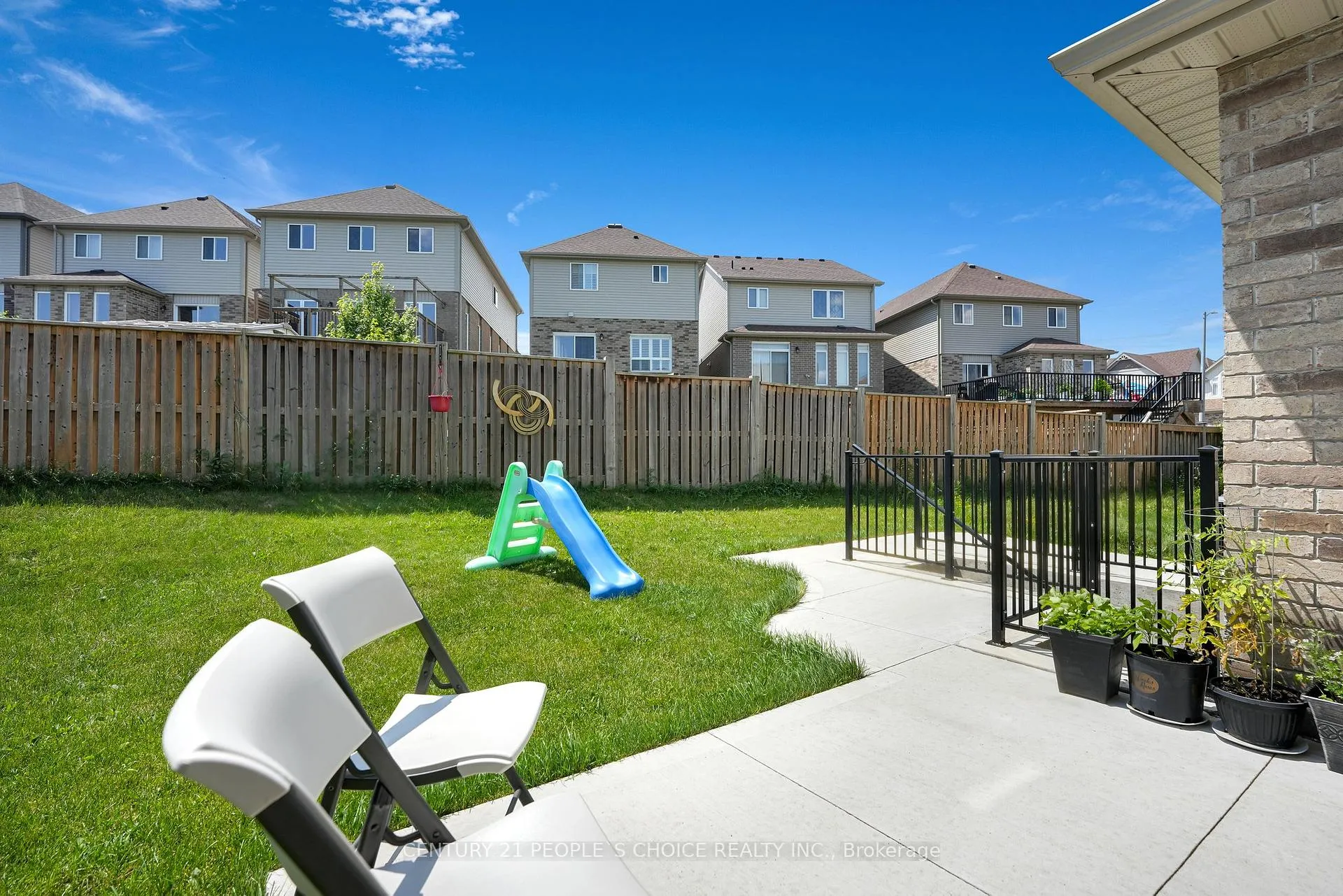 Photo 38 of 286 Macalister Boulevard, Guelph, Kortright East — HOMEH