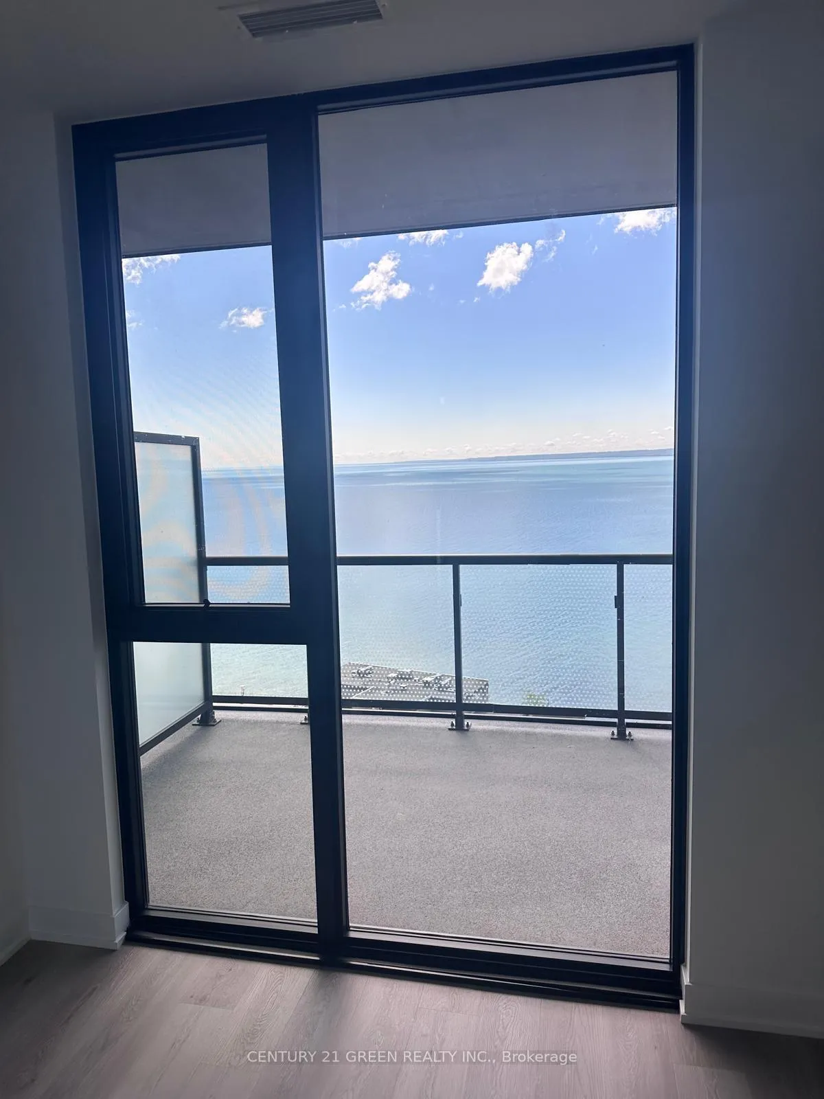 Photo 3 of Unit 1305, 2075 Lakeshore Road, Burlington, Brant — HOMEH