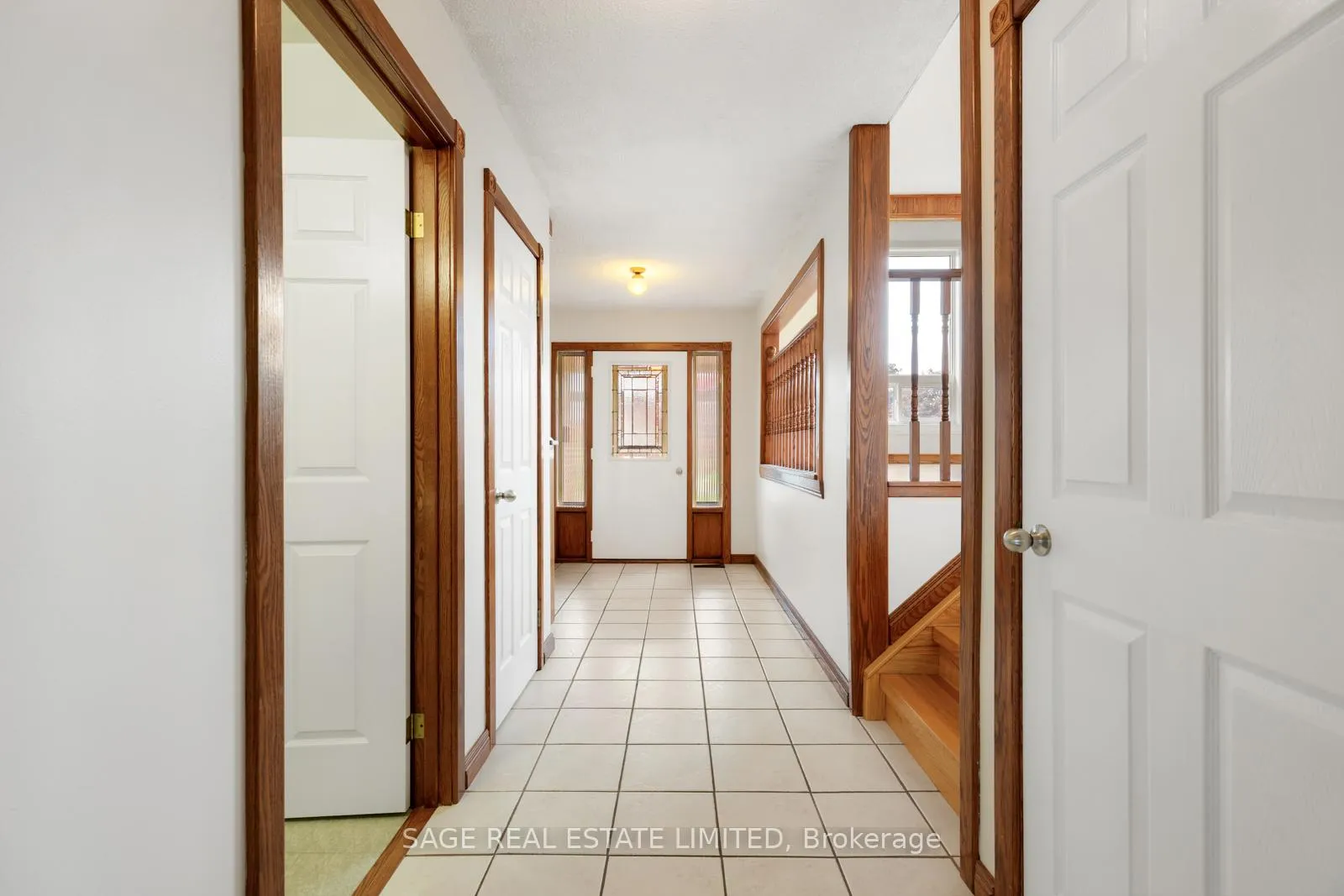 Photo 6 of 34 Carter Crescent, Whitby, Lynde Creek — HOMEH