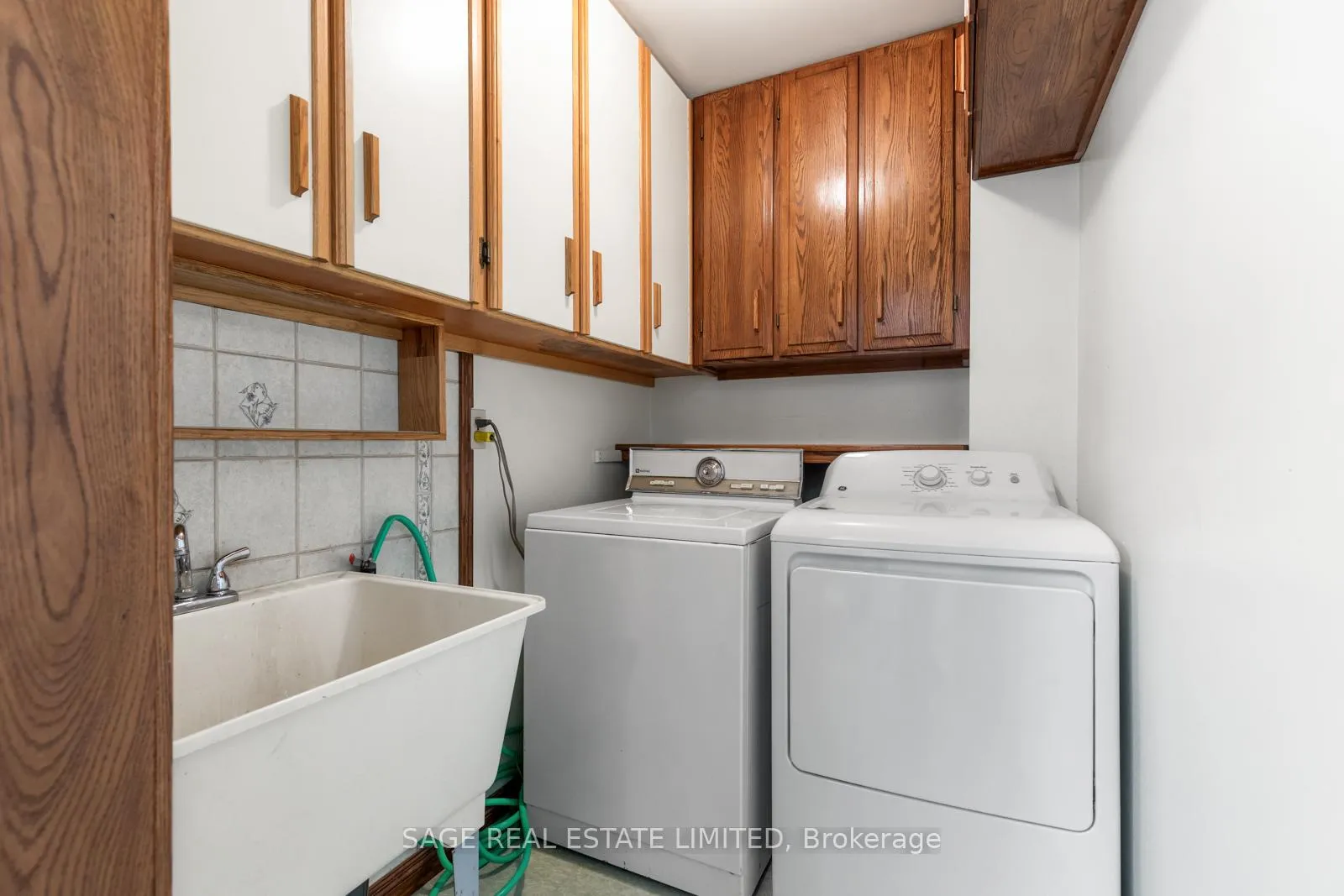 Photo 19 of 34 Carter Crescent, Whitby, Lynde Creek — HOMEH