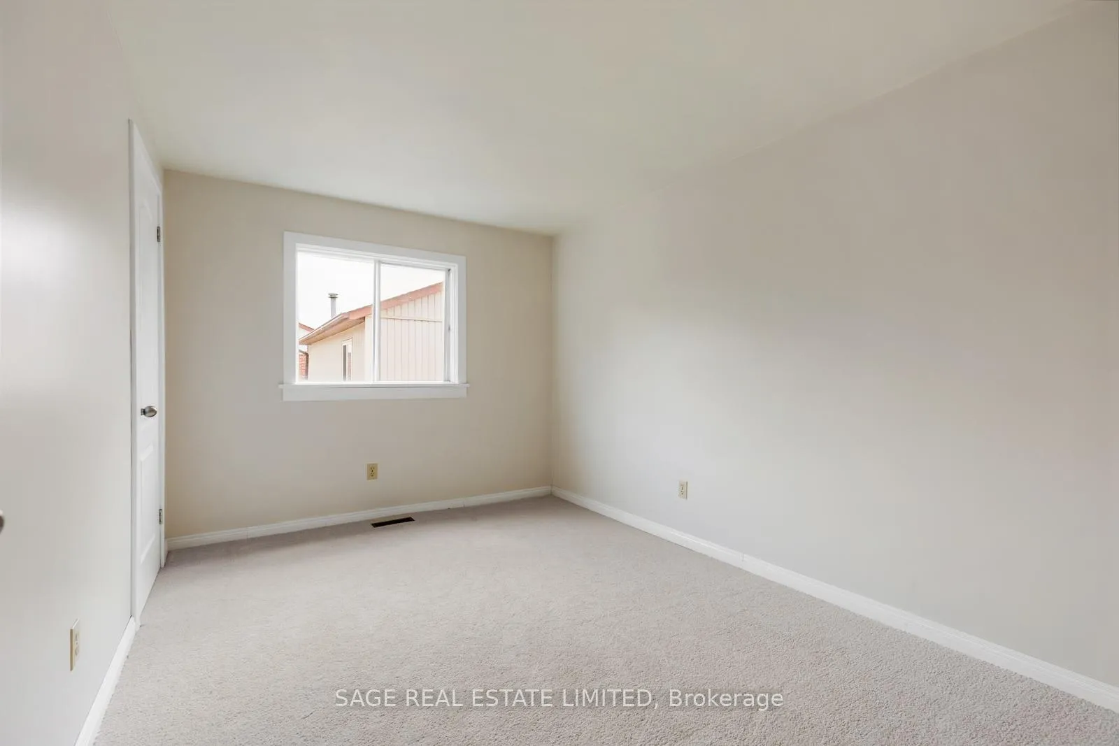 Photo 22 of 34 Carter Crescent, Whitby, Lynde Creek — HOMEH