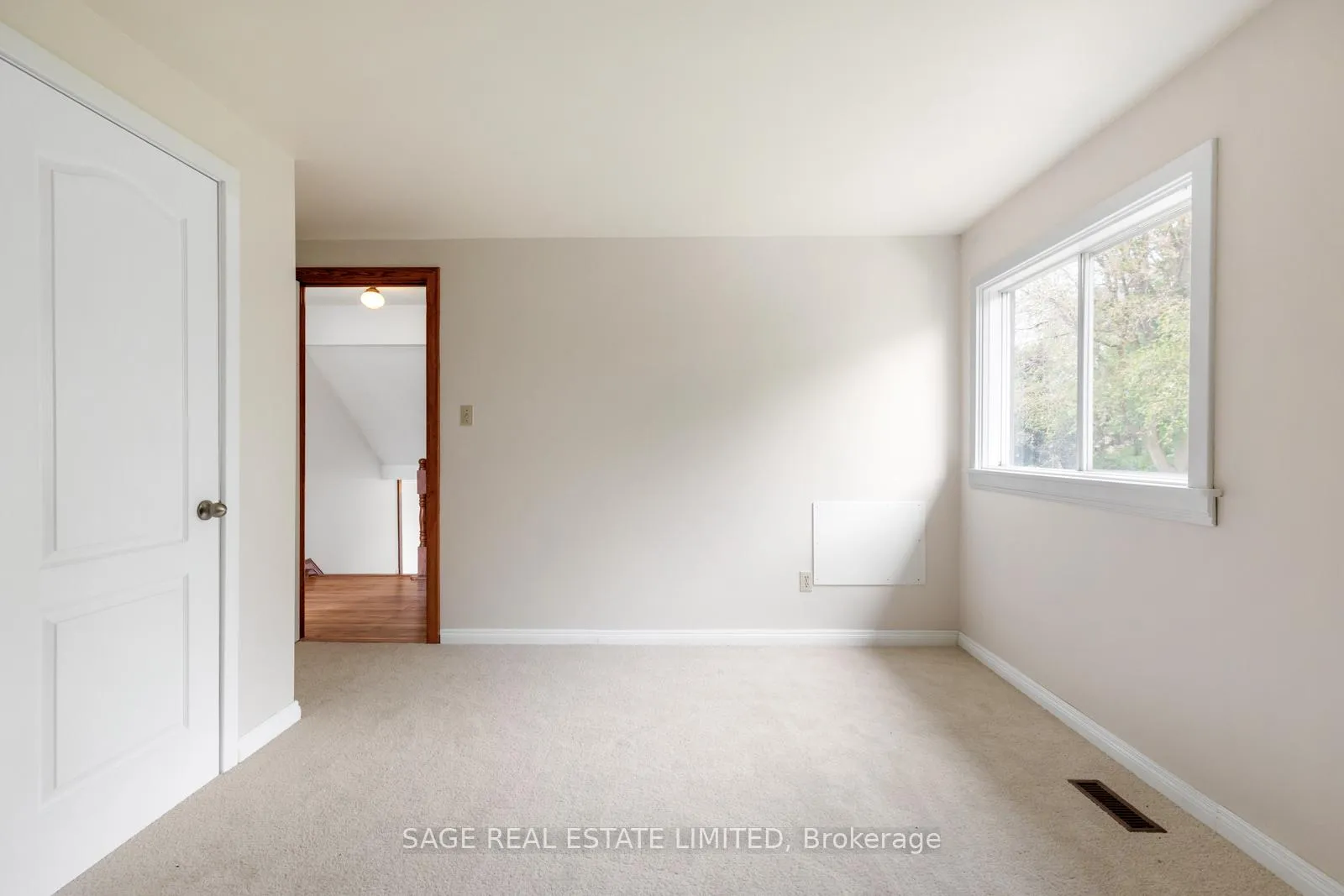 Photo 25 of 34 Carter Crescent, Whitby, Lynde Creek — HOMEH