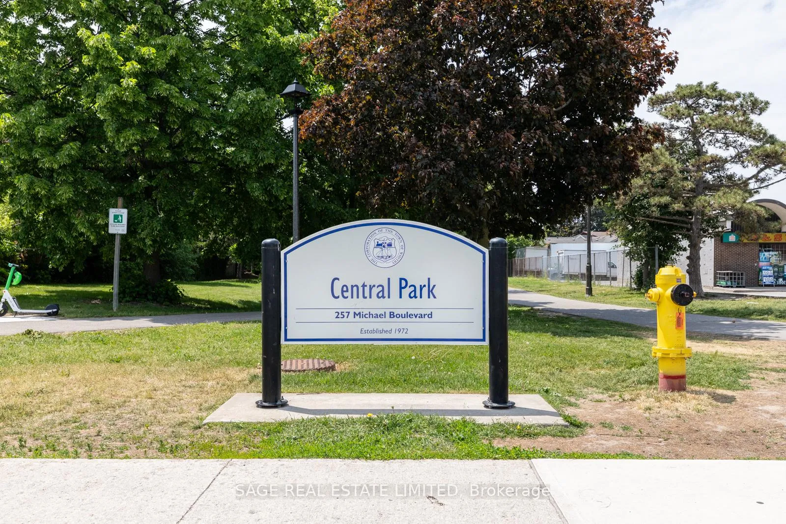 Photo 36 of 34 Carter Crescent, Whitby, Lynde Creek — HOMEH