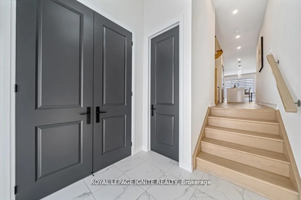Photo 4 of 1160 Skyridge Boulevard, Pickering, Rural Pickering — HOMEH