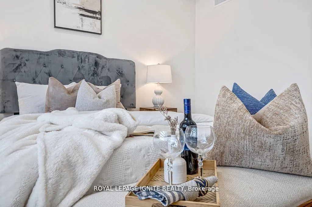 Photo 25 of 1160 Skyridge Boulevard, Pickering, Rural Pickering — HOMEH