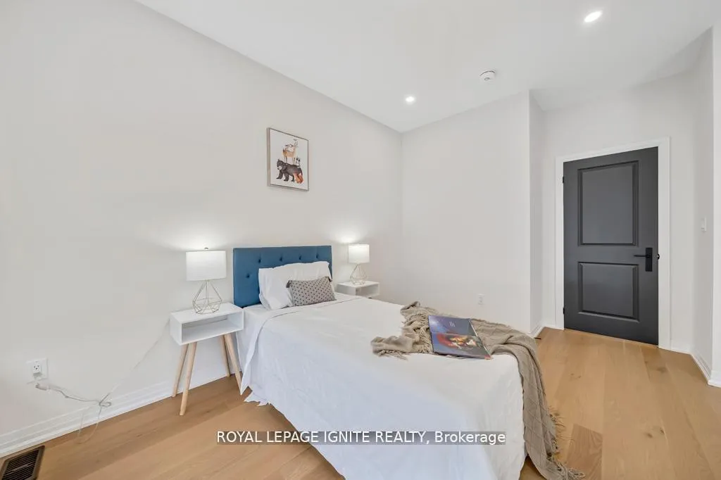 Photo 34 of 1160 Skyridge Boulevard, Pickering, Rural Pickering — HOMEH