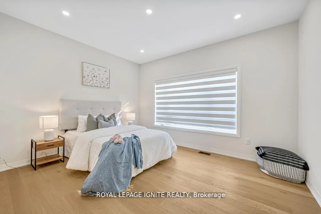 Photo 35 of 1160 Skyridge Boulevard, Pickering, Rural Pickering — HOMEH