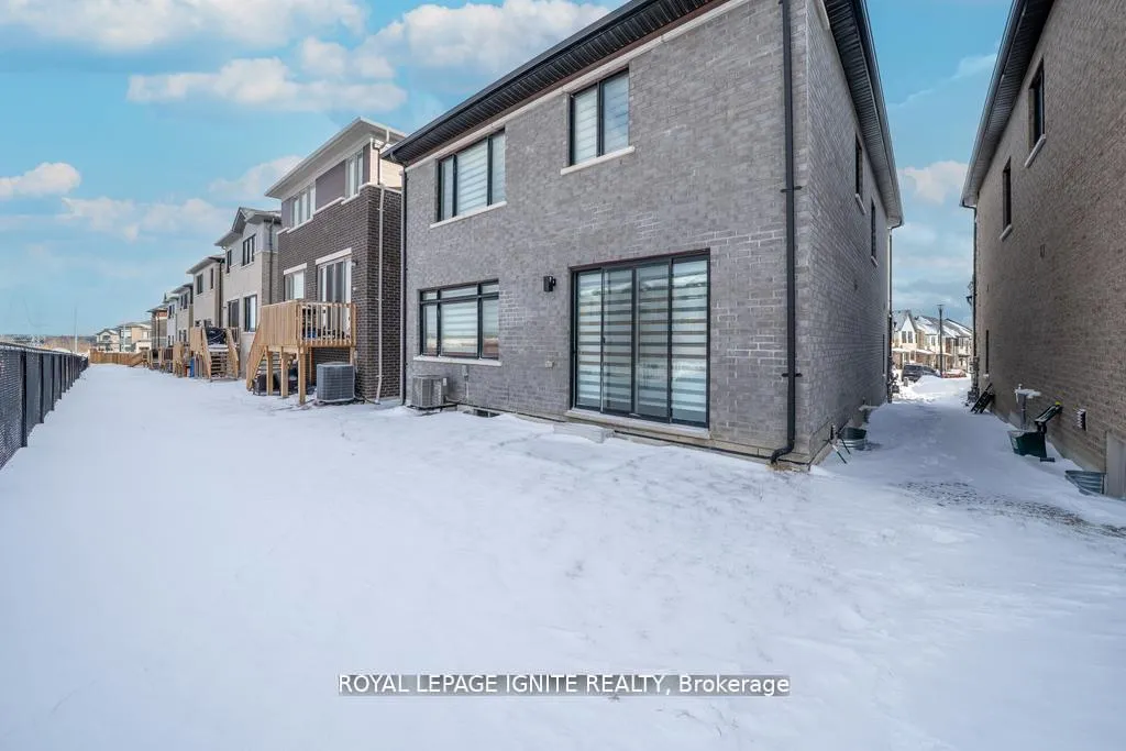 Photo 40 of 1160 Skyridge Boulevard, Pickering, Rural Pickering — HOMEH