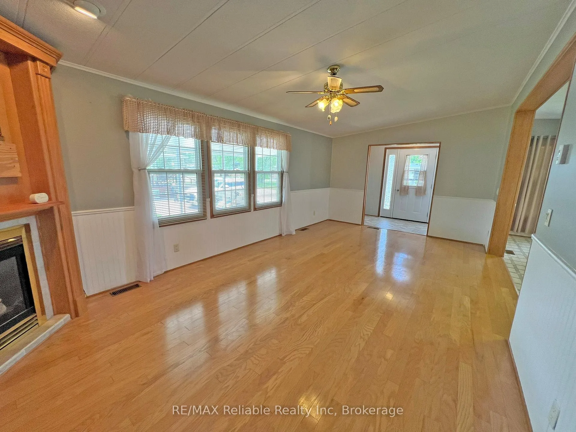 Photo 7 of 144 Sandbagger Crescent, Central Huron, Clinton — HOMEH