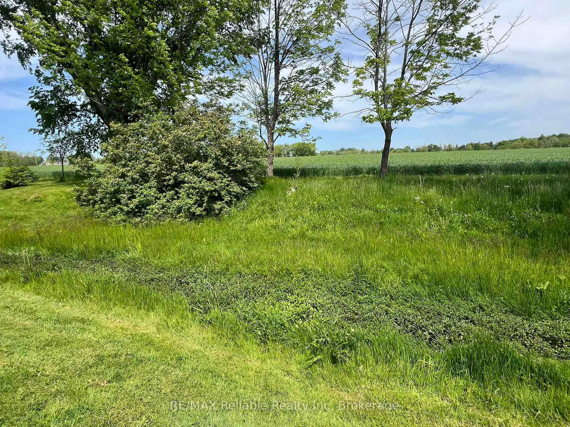 Photo 32 of 144 Sandbagger Crescent, Central Huron, Clinton — HOMEH