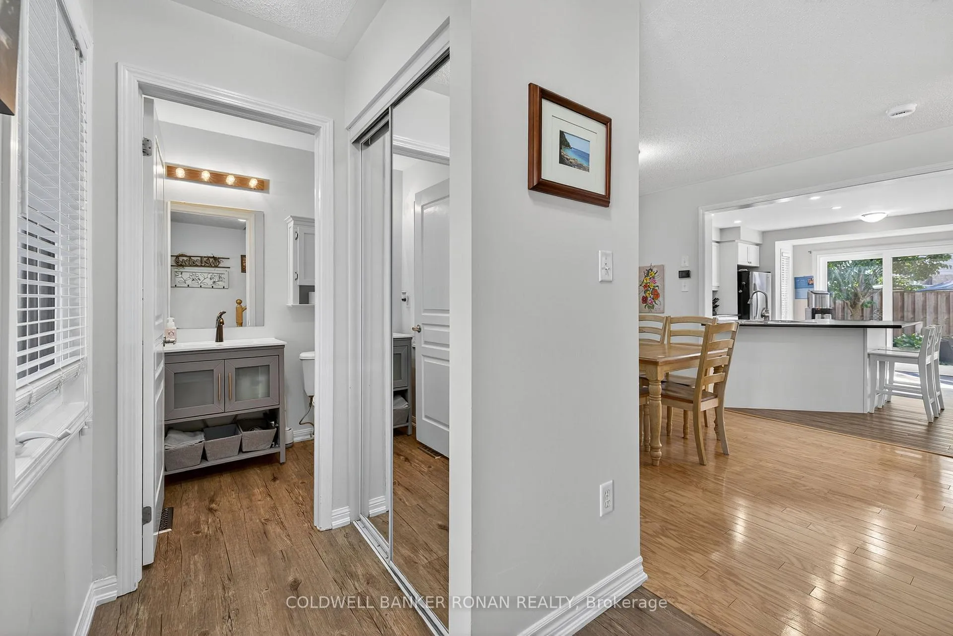 Photo 6 of 22 Callander Crescent, New Tecumseth, Alliston — HOMEH
