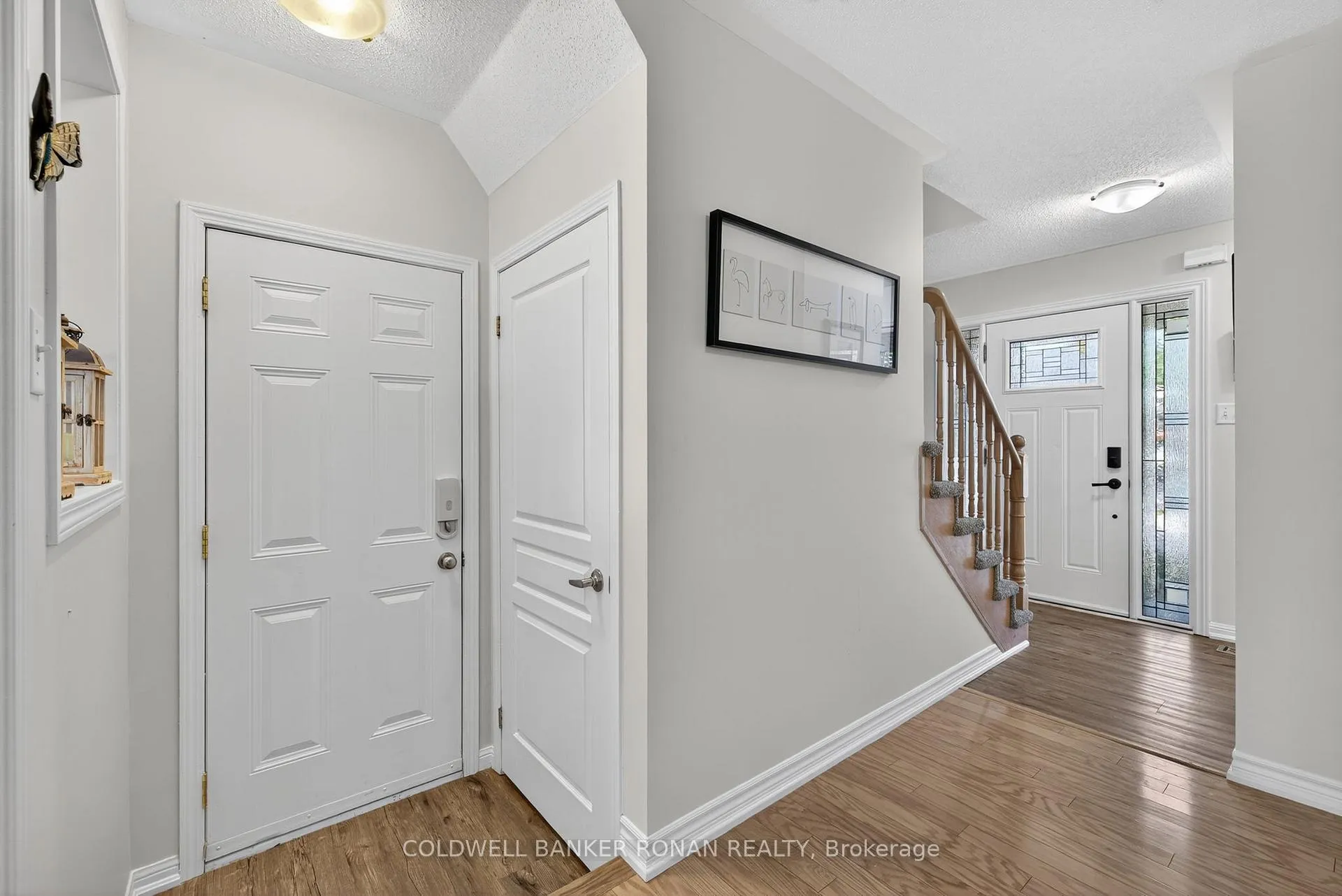 Photo 10 of 22 Callander Crescent, New Tecumseth, Alliston — HOMEH
