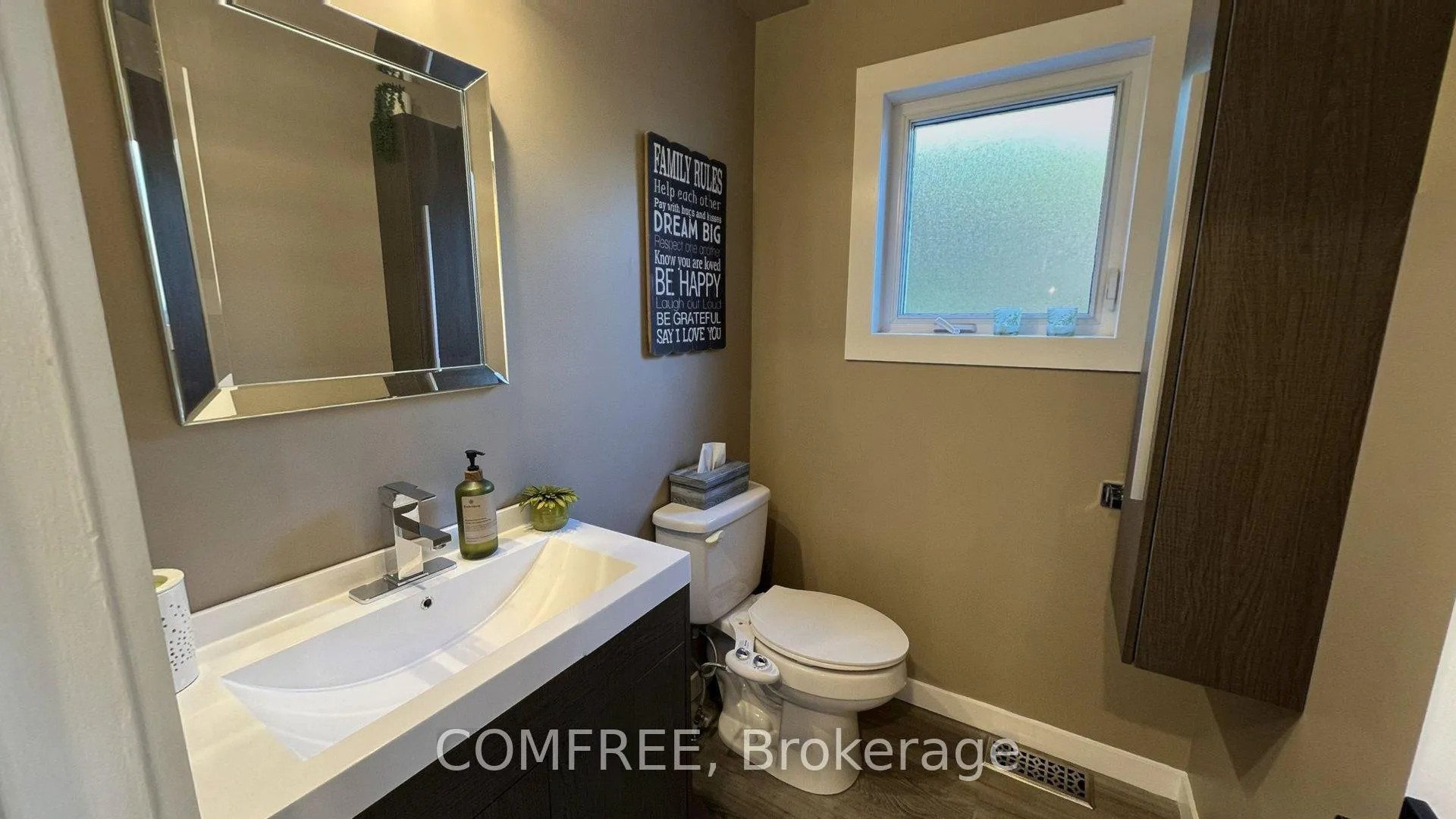 Photo 10 of 2093 Boake Street, Ottawa, Fallingbrook/Gardenway South — HOMEH
