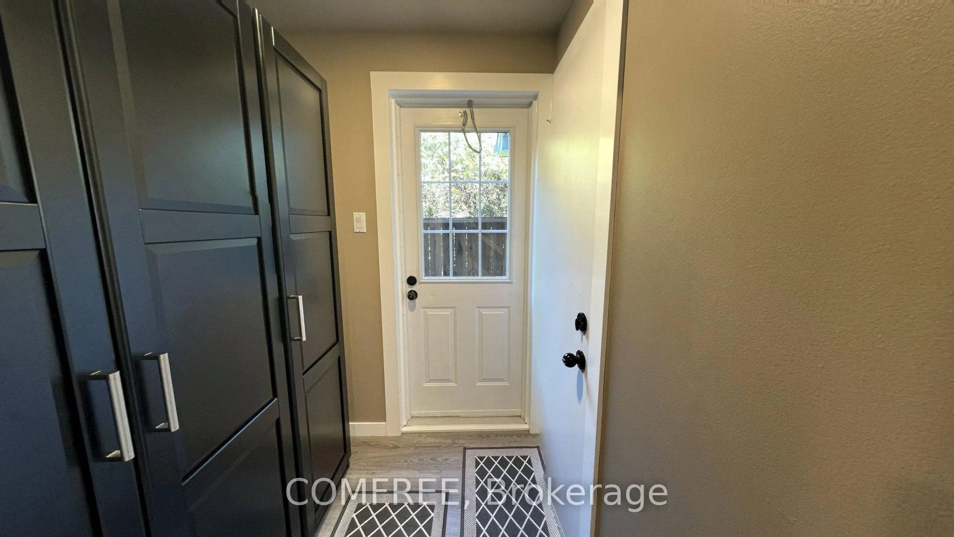 Photo 11 of 2093 Boake Street, Ottawa, Fallingbrook/Gardenway South — HOMEH