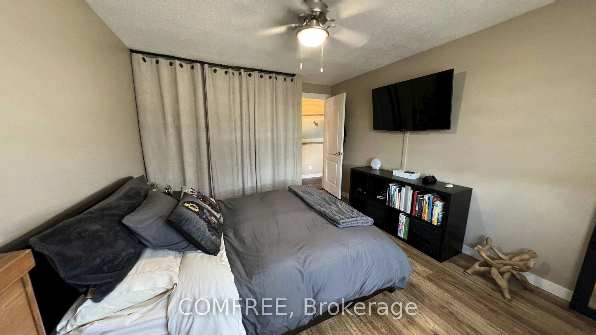 Photo 16 of 2093 Boake Street, Ottawa, Fallingbrook/Gardenway South — HOMEH