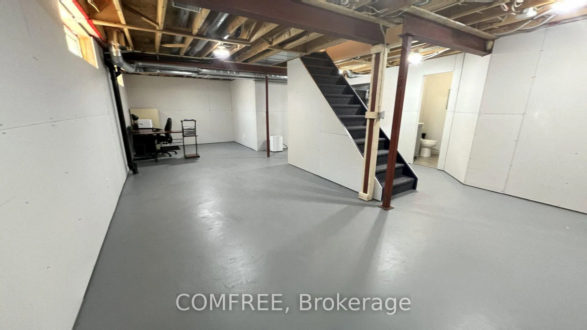 Photo 21 of 2093 Boake Street, Ottawa, Fallingbrook/Gardenway South — HOMEH