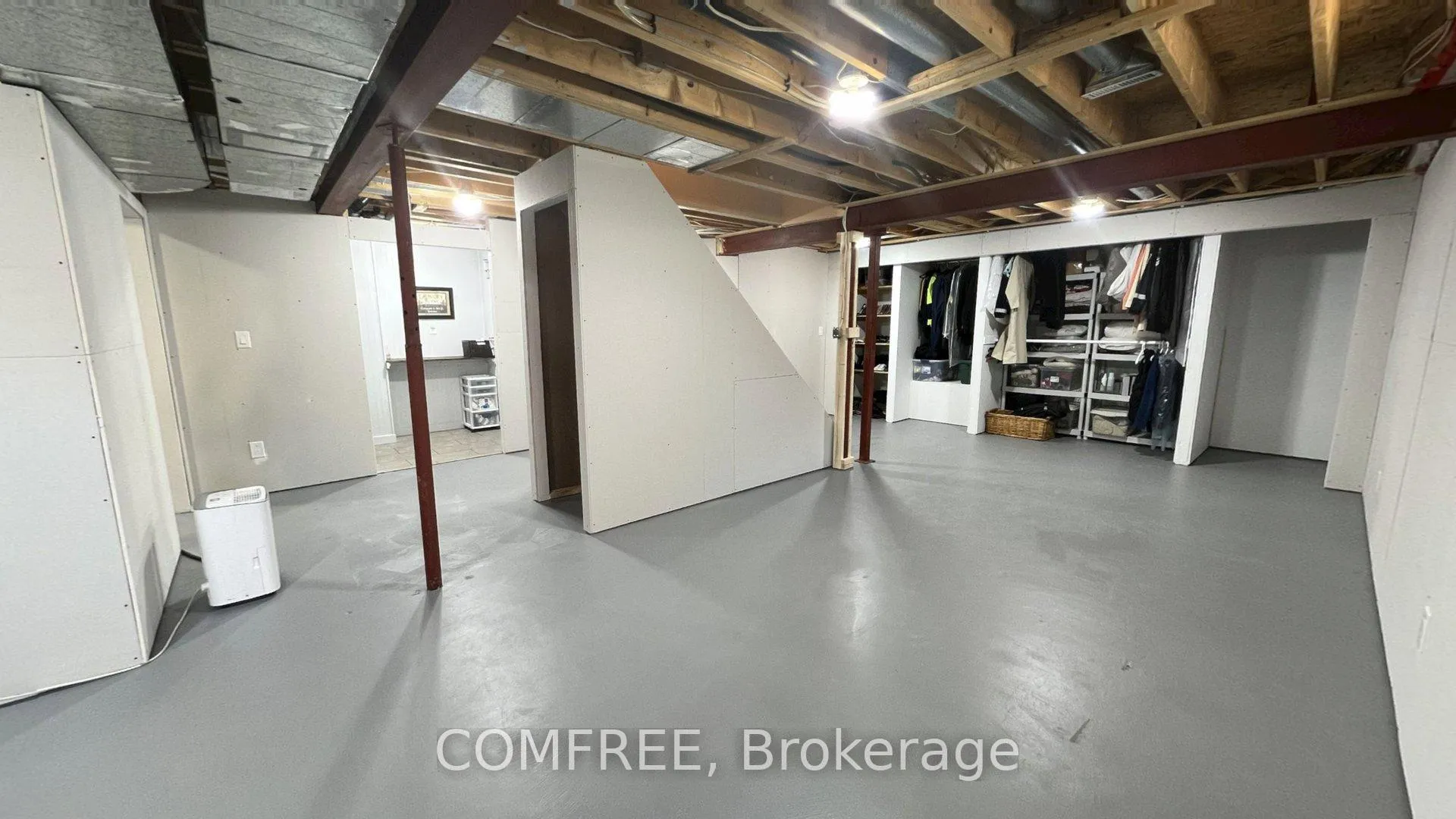 Photo 22 of 2093 Boake Street, Ottawa, Fallingbrook/Gardenway South — HOMEH