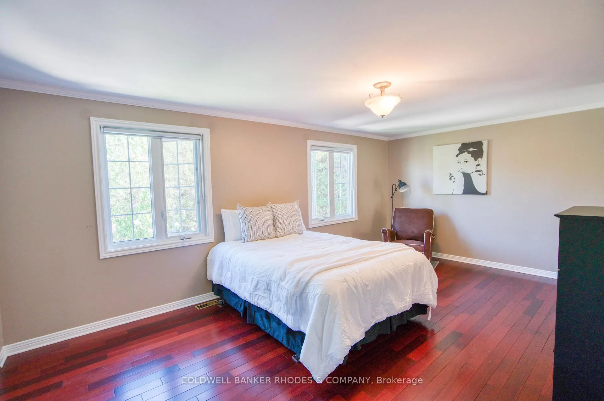 Photo 16 of 54 Keys Way, Ottawa, Hunt Club Park — HOMEH