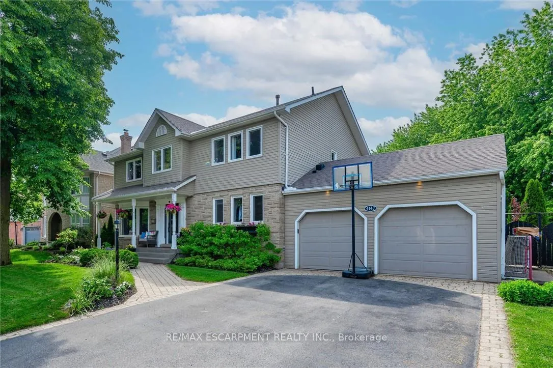 Photo 5 of 4147 Millcroft Park Drive, Burlington, Rose — HOMEH