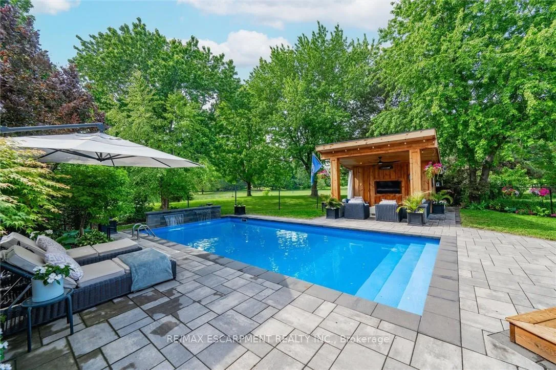 Photo 6 of 4147 Millcroft Park Drive, Burlington, Rose — HOMEH
