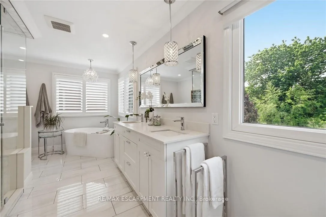 Photo 25 of 4147 Millcroft Park Drive, Burlington, Rose — HOMEH