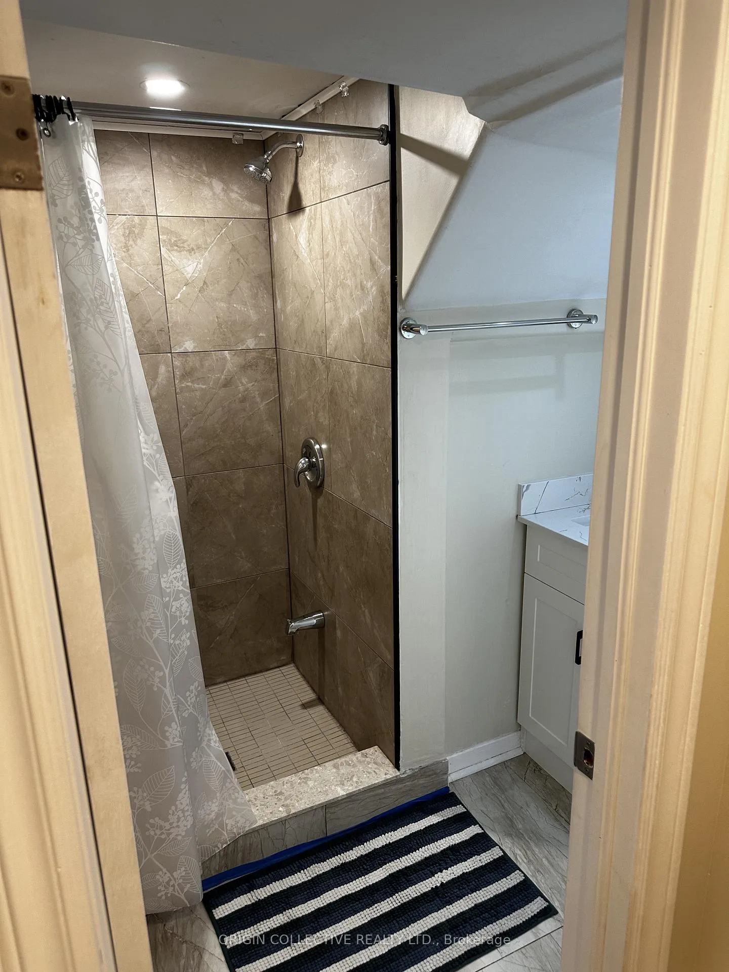 Photo 5 of Unit Basement 2, 280 Thirtieth Street, Etobicoke, Alderwood — HOMEH