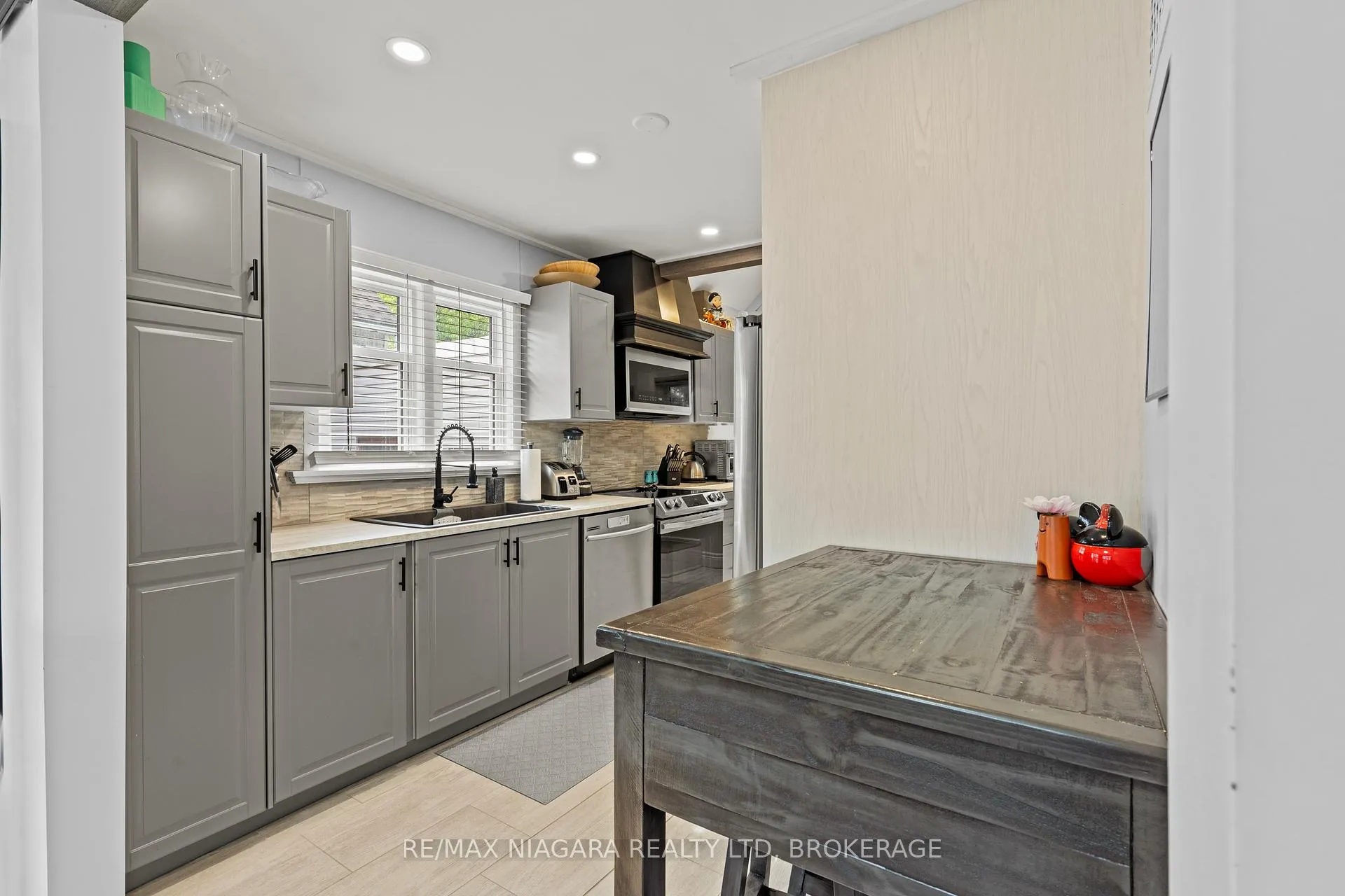 Photo 15 of 5025 Albert Street, Lincoln, Beamsville — HOMEH