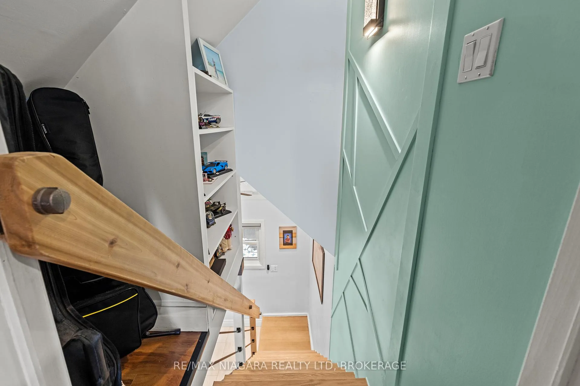 Photo 20 of 5025 Albert Street, Lincoln, Beamsville — HOMEH