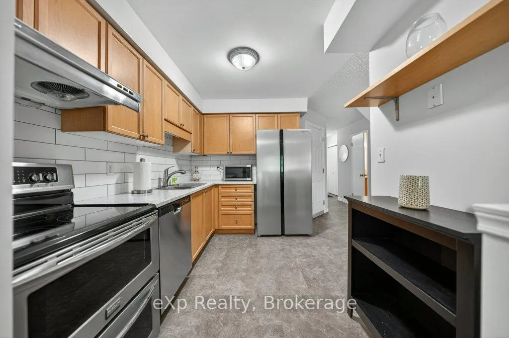 Photo 13 of Unit 44, 35 Roehampton Crescent, Guelph, Pineridge/Westminster Woods — HOMEH