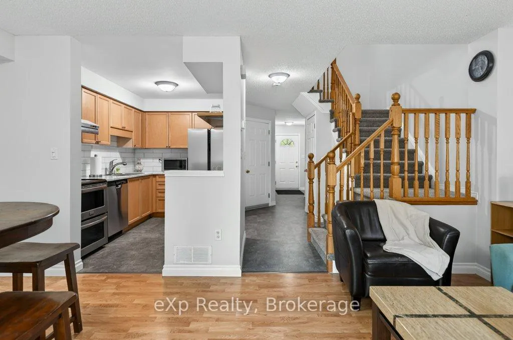 Photo 22 of Unit 44, 35 Roehampton Crescent, Guelph, Pineridge/Westminster Woods — HOMEH
