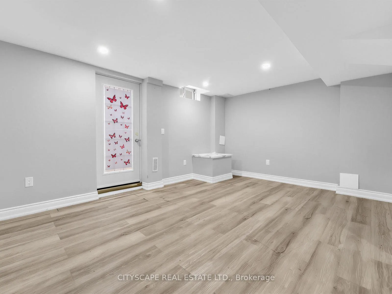 Photo 24 of 24 Roundstone Drive, Brampton, Credit Valley — HOMEH