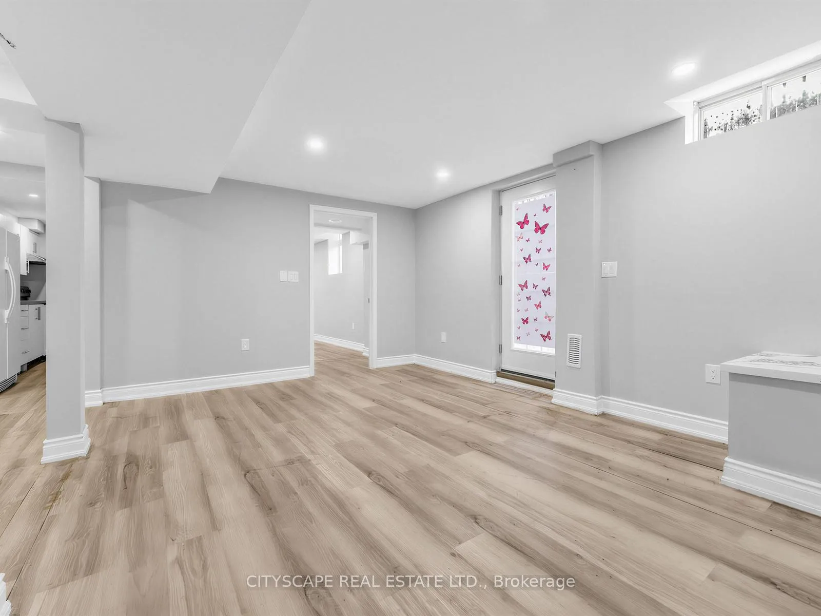 Photo 25 of 24 Roundstone Drive, Brampton, Credit Valley — HOMEH