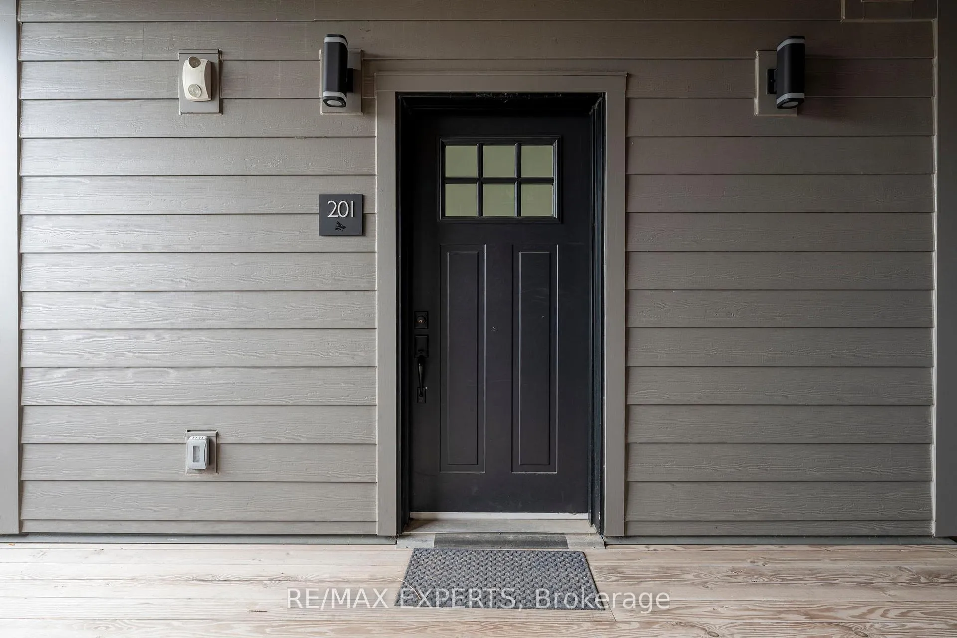 Photo 6 of Unit 201, 12 Beausoleil Lane, Blue Mountains — HOMEH