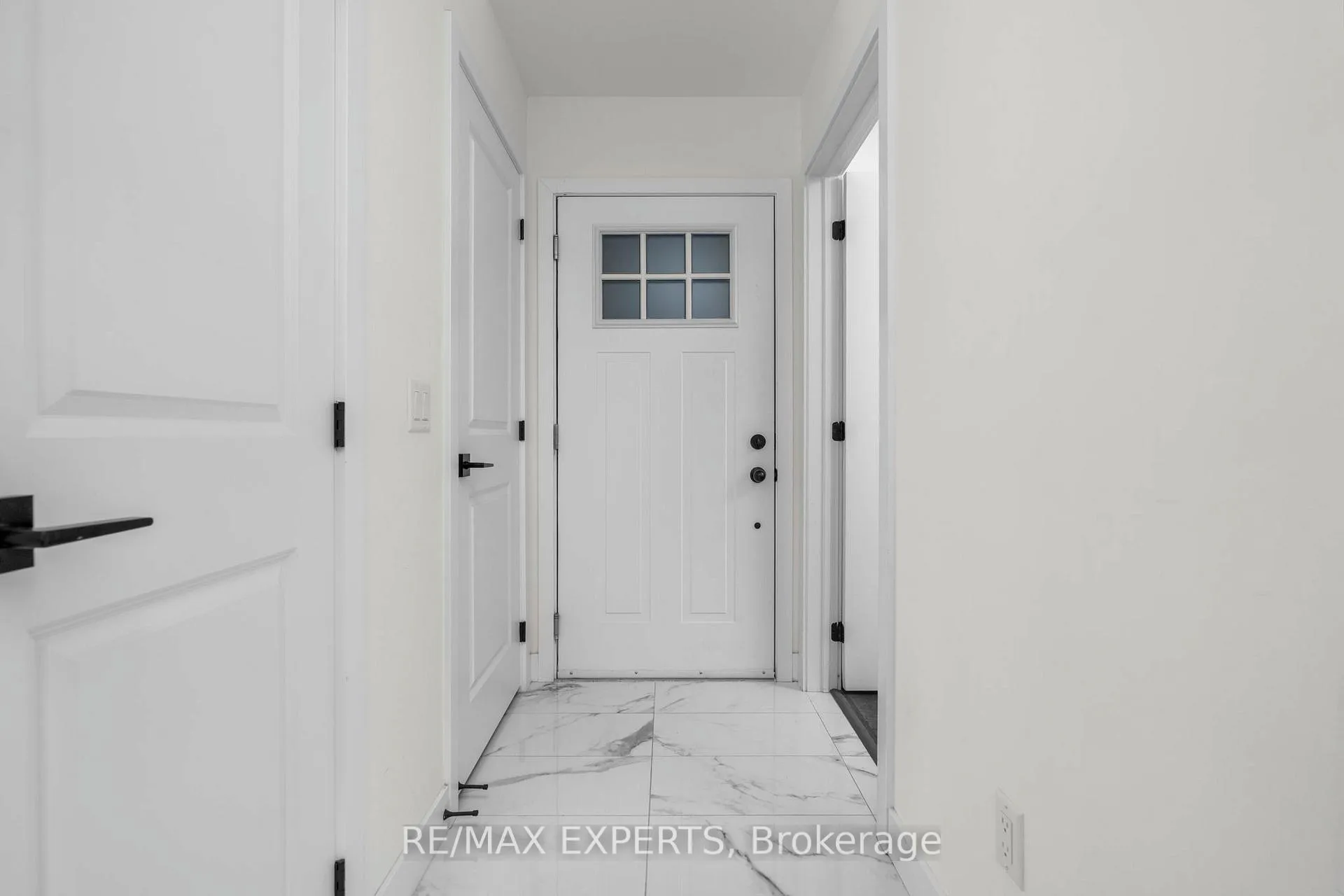 Photo 7 of Unit 201, 12 Beausoleil Lane, Blue Mountains — HOMEH