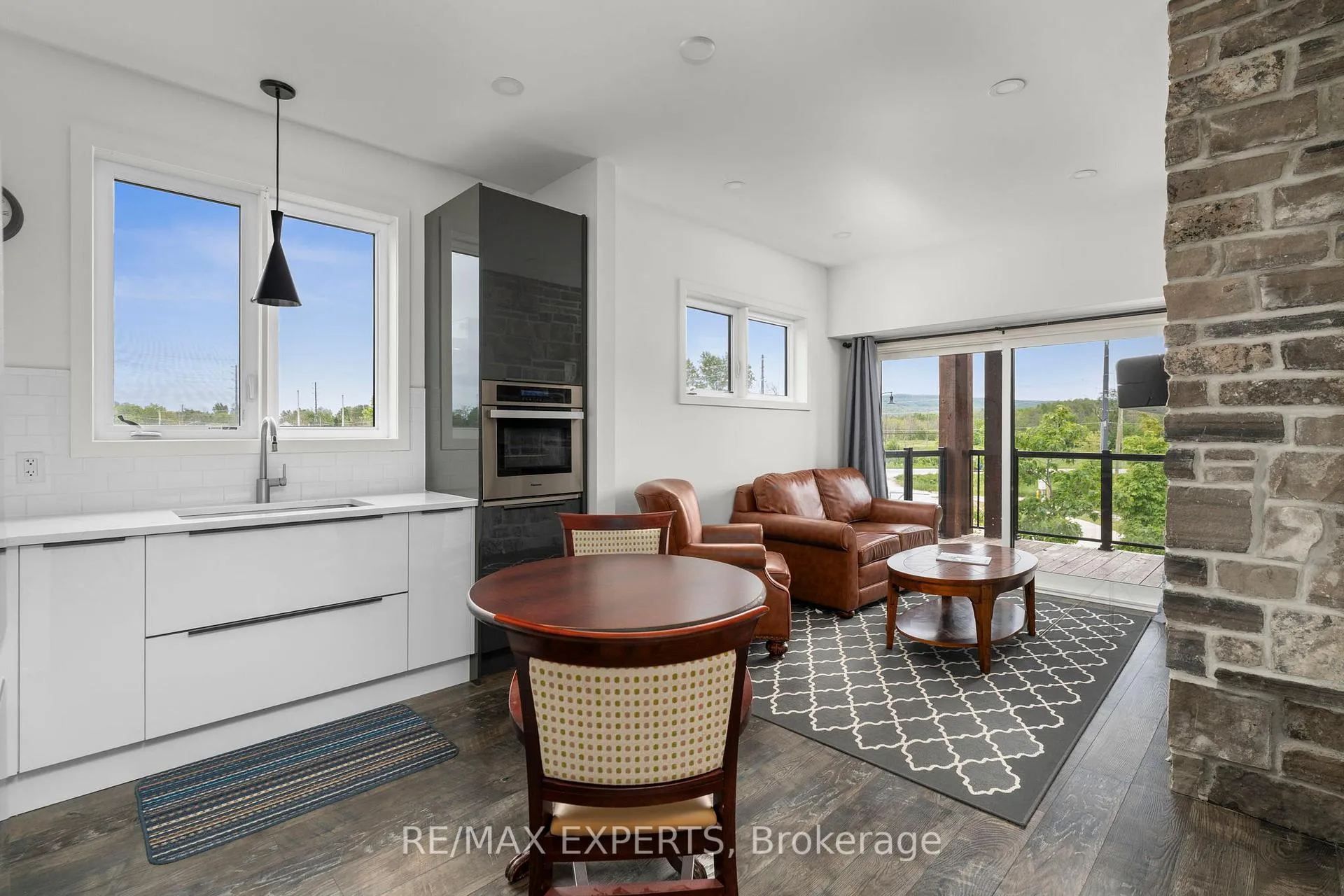 Photo 12 of Unit 201, 12 Beausoleil Lane, Blue Mountains — HOMEH