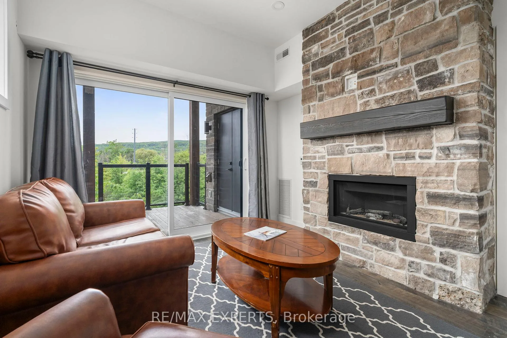 Photo 19 of Unit 201, 12 Beausoleil Lane, Blue Mountains — HOMEH