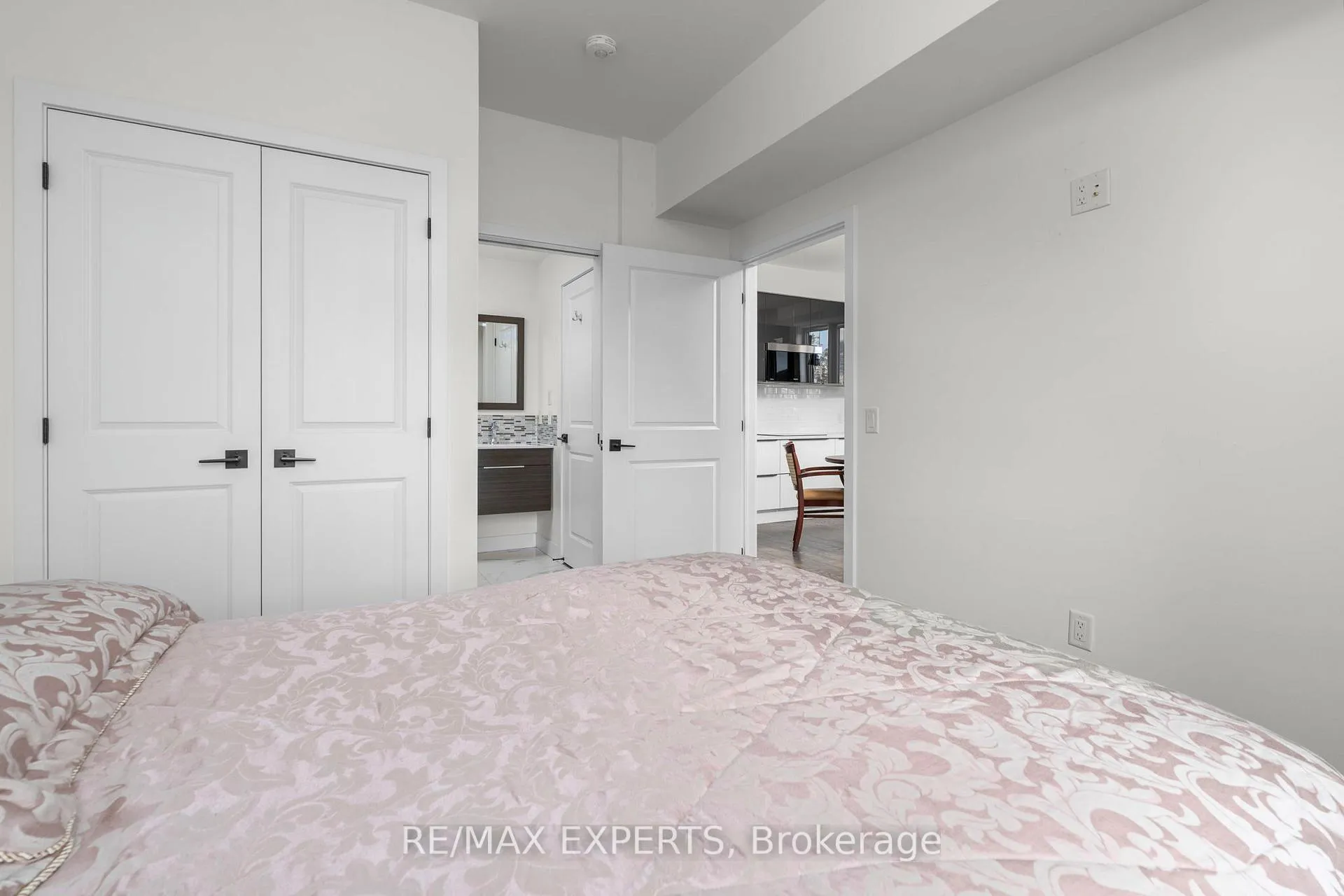 Photo 23 of Unit 201, 12 Beausoleil Lane, Blue Mountains — HOMEH
