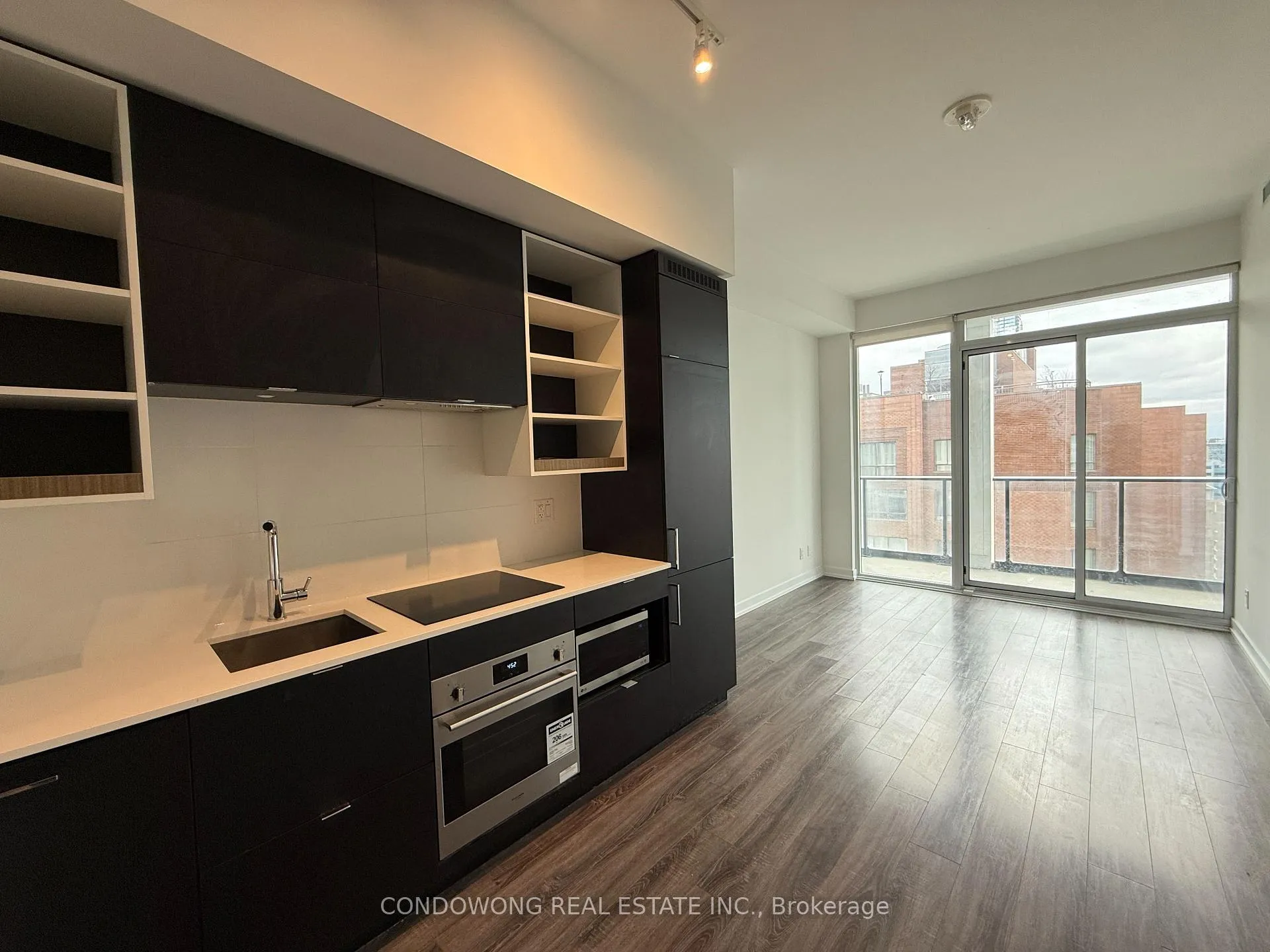 Photo 2 of Unit 2113, 20 Edward Street, Toronto, Bay Street Corridor — HOMEH