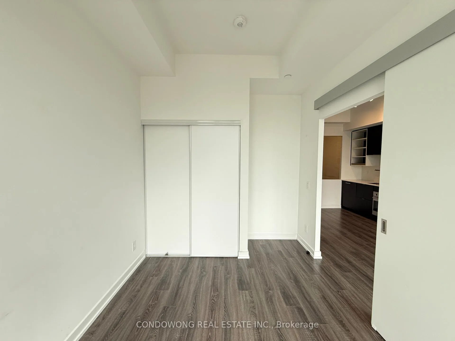 Photo 5 of Unit 2113, 20 Edward Street, Toronto, Bay Street Corridor — HOMEH