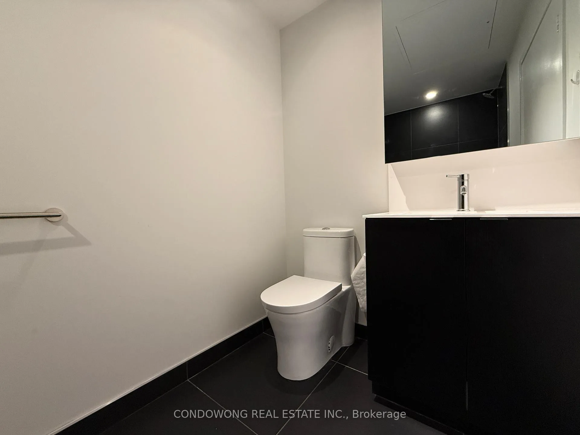 Photo 7 of Unit 2113, 20 Edward Street, Toronto, Bay Street Corridor — HOMEH