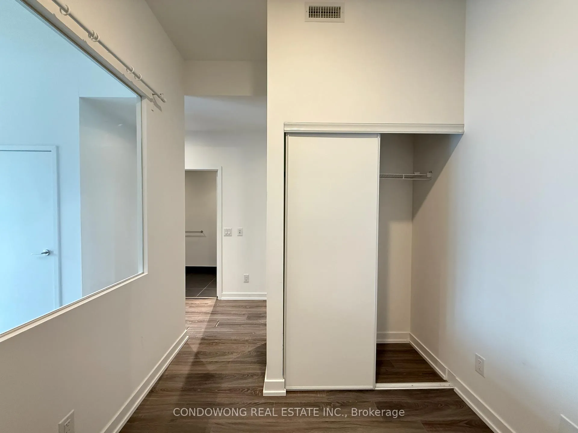 Photo 8 of Unit 2113, 20 Edward Street, Toronto, Bay Street Corridor — HOMEH