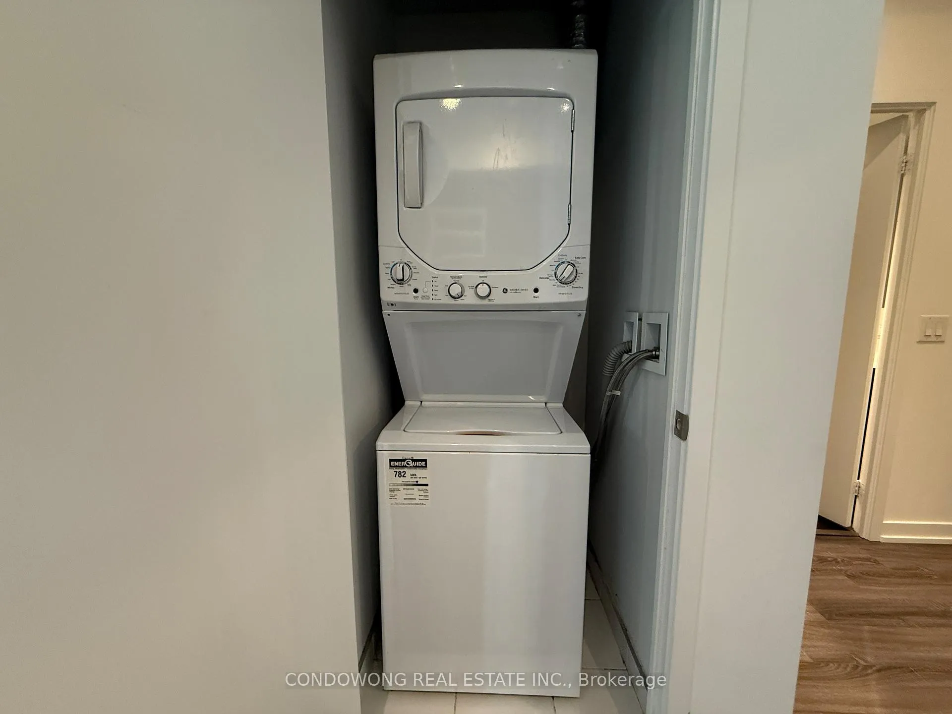 Photo 10 of Unit 2113, 20 Edward Street, Toronto, Bay Street Corridor — HOMEH